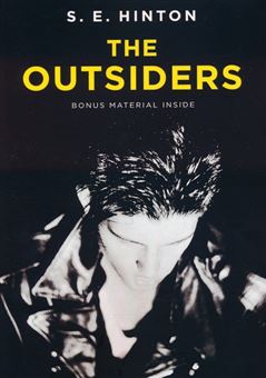 کتاب-the-outsiders-اثر-سوزان-الیوز-هینتون